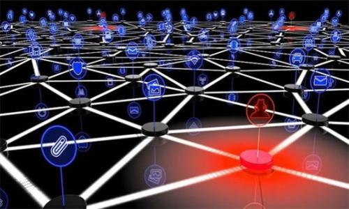   如何在钱包里转入比特币：详细指南 / 

 guanjianci 比特币, 数字货币, 加密货币, 钱包 /guanjianci 

比特币（Bitcoin）作为一种去中心化的数字货币，因其创新性和高收益性而受到越来越多投资者的青睐。对于新手来说，将比特币转入钱包的过程可能显得复杂，但只要掌握了基本步骤和原理，就能轻松完成。本文将为您详细介绍在钱包里转入比特币的方法，并涵盖一些相关的问题，以帮助您更好地理解这一过程。

1. 什么是比特币钱包？
比特币钱包是一种软件应用，允许用户存储、接收和发送比特币。它可以是在线的、桌面的或移动端的，甚至可以是硬件钱包。钱包的核心功能在于管理用户的私钥，私钥相当于通往用户比特币的“钥匙”。因此，保护钱包的安全性至关重要。比特币钱包通常分为两类：

strong热钱包：/strong热钱包连接互联网，提供方便的交易功能，适合日常使用，但安全性较低。
strong冷钱包：/strong冷钱包离线存储，比特币安全性高，适合长期投资者，不适合频繁交易。

2. 如何选择比特币钱包？
选择一个合适的比特币钱包对于安全和使用体验都至关重要。以下是选择钱包时需要考虑的几个因素：

strong安全性：/strong选择具备良好安全性特性的钱包，特别是支持双重验证、加密和密钥管理等功能。
strong易用性：/strong用户界面友好，易于操作，尤其适合新手。
strong兼容性：/strong确保所选钱包支持相应的操作系统或移动平台，方便随时访问。
strong费用：/strong某些钱包可能会收取交易费用或存储费用，确保了解相关费用。

3. 如何将比特币转入钱包？
将比特币转入钱包的过程通常包括以下几个步骤：

strong步骤一：获取钱包地址/strong
每个比特币钱包都有一个独特的地址，可以通过钱包应用生成。用户需要复制这个地址，以便接收比特币。

strong步骤二：选择交易所或转账方式/strong
可以通过加密货币交易所购买比特币，并将其转入钱包。或者，也可以从其他用户那里接受比特币转账。选择一个安全、可靠的交易所至关重要。

strong步骤三：执行转账/strong
在选择的交易所中完成比特币购买后，可以选择“提币”或“转账”选项，并粘贴刚才获取的钱包地址。确认转账信息无误后，进行确认。有些交易会收取小额手续费，确保查看相关信息。

strong步骤四：确认到账/strong
比特币网络处理交易时，确认需要一些时间，用户可以通过钱包查询交易状态。到账后，您就可以在钱包中看到新增的比特币。

4. 比特币转账需要多长时间？
比特币转账的时间取决于网络的拥堵程度和所支付的手续费。通常情况下，一笔交易需要通过多个节点的验证，成功确认后方可完成。以下是影响转账时间的几个因素：

strong网络拥堵： /strong如果比特币网络出现拥堵，交易确认时间可能会延长。用户可以通过支付更高的手续费来加快交易验证。 

strong手续费： /strong设置的手续费越高，矿工优先处理您的交易，确认速度也会更快。

strong交易次数： /strong每笔交易需要经过多个确认，一般要求至少六次确认才能被认为是安全的。需要注意的是，用户可以在交易所查看预计的确认时间。

5. 如何保护比特币钱包的安全性？
保护比特币钱包的安全性对于保护资产至关重要。以下是一些重要的安全措施：

strong使用强密码： /strong确保您使用复杂且不容易被猜出的密码，包含字母、数字和特殊字符。

strong启用双重验证： /strong许多钱包和交易所都提供双重验证功能，可以显著提高安全性。

strong定期备份： /strong定期备份您的钱包数据，以防万一丢失或损坏。

strong保持软件更新： /strong定期更新钱包应用和安全软件，以修复潜在的安全漏洞。

strong警惕网络钓鱼： /strong警惕伪装成合法业务的网站，不要随意分享私钥或密码。

总结与展望
比特币作为一种新兴的数字货币，尽管在技术和操作上仍然存在一定复杂性，但通过有效的学习和实践，可以掌握在钱包里转入比特币的所有步骤。随着区块链技术的不断发展和普及，掌握比特币的基本操作将有助于您把握未来的金融趋势。

相关问题

1. 比特币和其他数字货币有什么不同？
比特币是第一种也是最知名的加密货币，与其他数字货币相比，有以下几点不同：

strong发行总量：/strong比特币的总量被限制在2100万枚，具有稀缺性，而一些其他数字货币则没有类似的限制。

strong网络效应：/strong比特币拥有最广泛的用户基础和接受网络，是许多交易所的基础资产，具有较高的流动性。

strong目的和应用：/strong比特币最初是作为一种支付手段设计的，而一些其他数字货币则有不同的应用场景，比如以太坊支持智能合约、Ripple用于跨境支付。

2. 为什么选择使用比特币钱包而非交易所？
尽管交易所提供了购买和交易比特币的便利，但选择使用比特币钱包有以下优点：

strong安全性高：/strong钱包提供用户更好的安全管理，自身掌控私钥，避免被交易所恶意攻击。

strong更灵活的转账：/strong通过钱包，用户可以随时发送和接受比特币，交易方式更加灵活。

strong隐私保护：/strong钱包用户通常能够提供更高的隐私保护，而不必依赖于中心化的交易所。

3. 如何避免比特币交易中的常见错误？
在比特币交易的过程中，用户常犯的一些错误包括：

strong转账地址错误：/strong确保仔细核对钱包地址，错误的地址可能导致资金丢失。

strong手续费设置不当：/strong交易时手续费过低可能导致交易延误或未能完成，需要理解不同手续费对交易时间的影响。

strong未使用双重验证：/strong在安全性较低的网络环境中交易时，务必启用双重验证保障账户安全。

4. 比特币转入钱包后可以做什么？
将比特币转入钱包后，用户可以有多种操作：

strong长期持有： /strong许多用户选择持有比特币作为长期投资，以期待价值的增长。

strong交易或投资： /strong用户可以利用钱包进行比特币的交易或投资，参与交易差价。

strong购买商品或服务： /strong越来越多的商家开始接受比特币作为支付方式，用户可使用比特币购买商品或服务。

5. 如果比特币丢失该怎么办？
如果用户的比特币丢失，比如忘记密码或损坏设备，可以尝试以下方法：

strong通过备份恢复： /strong定期备份钱包数据能帮助用户恢复丢失的比特币。

strong寻求专业帮助： /strong若未能自行恢复，可考虑寻求区块链专家的指导帮助。

strong学习安全知识： /strong学习相关知识，了解比特币如何安全存储，避免未来资产丢失。

总体来说，用户在进行比特币转账的过程中，应仔细了解操作步骤并加强安全意识，以便更好地管理数字资产。